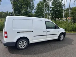 Vit Begagnad 2011 VW Caddy Maxi Minibuss | 68 900 kr (Marknadspris)