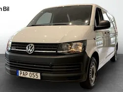 Vit (candyvit) Begagnad 2016 VW T6 Van | 269 500 kr (Marknadspris)