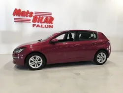 Ljusröd (lröd) Begagnad 2017 Peugeot 308 Active Halvkombi | 119 900 kr (Lite dyr)