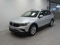 Silver Begagnad 2023 VW Tiguan SUV | 309 900 kr (Bra pris)