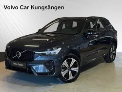 Mörkblå (blå) Begagnad 2024 Volvo XC60 Plus SUV | 554 900 kr (Marknadspris)