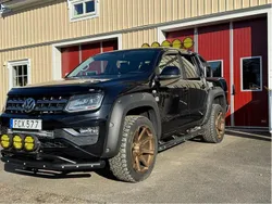 Svart Begagnad 2018 VW Amarok Pickup | 395 000 kr (Lite dyr)