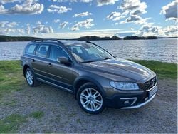 Brun Begagnad 2016 Volvo XC70 Standard SUV | 240 000 kr (Marknadspris)