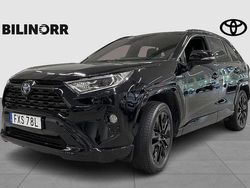 Svart Begagnad 2020 Toyota RAV4 Hybrid SUV | 379 900 kr (Lite dyr)