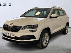 Vit Begagnad 2021 Skoda Karoq Style SUV | 234 900 kr (Marknadspris)