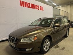 Brun Begagnad 2013 Volvo V70 Momentum Kombi | 99 900 kr (Marknadspris)