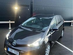 Svart Begagnad 2017 Toyota Prius+ Minibuss | 139 000 kr (Bra pris)