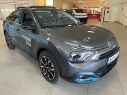 Grå Begagnad 2022 Citroën e-C4 Exclusive Sedan | 489 000 kr