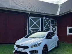 Vit Begagnad 2014 Kia Ceed GT First Edition Halvkombi | 115 000 kr (Marknadspris)