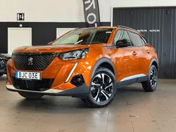 Orange Begagnad 2022 Peugeot 2008 SUV | 219 900 kr (Marknadspris)