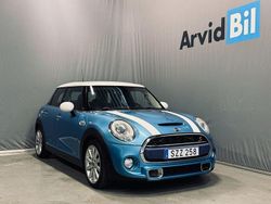 Blå Begagnad 2014 Mini Cooper S Chili Halvkombi | 134 700 kr (Marknadspris)