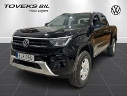 Svart (midnight black metallic) Begagnad 2023 VW Amarok Life Pickup | 869 000 kr