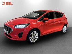 Röd Begagnad 2022 Ford Fiesta Titanium Halvkombi | 159 900 kr (Lite dyr)