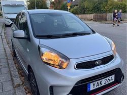 Grå Begagnad 2016 Kia Picanto Halvkombi | 67 000 kr (Marknadspris)