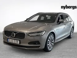 Grå Begagnad 2022 Volvo V90 Momentum Kombi | 319 000 kr (Bra pris)