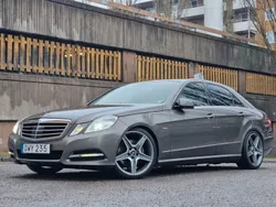 Mörkgrå (grå) Begagnad 2011 Mercedes E350 Sedan | 134 800 kr (Marknadspris)
