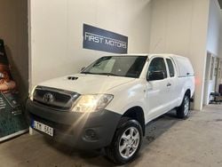 Vit Begagnad 2011 Toyota HiLux Pickup | 149 900 kr (Bra pris)