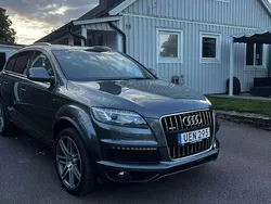 Grå Begagnad 2013 Audi Q7 S-Line SUV | 192 500 kr (Marknadspris)