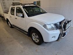 Vit Begagnad 2015 Nissan Navara Pickup | 159 900 kr (Bra pris)