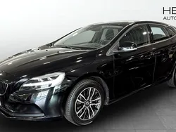 Svart metallic Begagnad 2017 Volvo V40 Momentum Kombi | 169 900 kr (Marknadspris)
