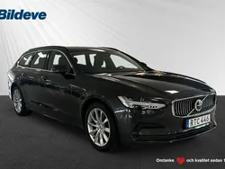Grå Begagnad 2022 Volvo V90 Momentum Kombi | 359 900 kr (Bra pris)