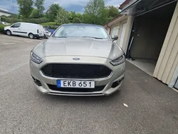 Grå Begagnad 2016 Ford Mondeo Halvkombi | 155 000 kr (Marknadspris)