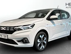 Ny 2025 Dacia Sandero Essentiel Halvkombi | 219 900 kr (Marknadspris)