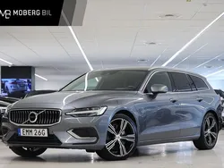 Grå Begagnad 2021 Volvo V60 Inscription Kombi | 244 900 kr (Marknadspris)