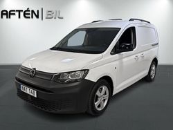 Vit Begagnad 2021 VW Caddy Minibuss | 249 980 kr (Marknadspris)