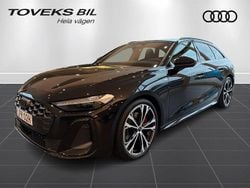 Svart (mytsvart metallic) Ny 2025 Audi A5 S-Line Sportkupé | 851 300 kr