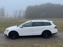 Vit Begagnad 2014 VW Passat Alltrack Kombi | 98 000 kr (Bra pris)