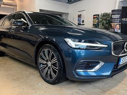 Mörkblå Begagnad 2021 Volvo V60 Inscription Kombi | 289 900 kr (Lite dyr)