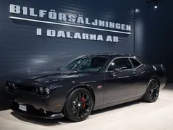 Mörkgrå Begagnad 2014 Dodge Challenger Sportkupé | 369 000 kr