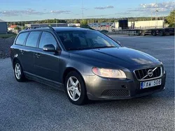 Grå Begagnad 2010 Volvo V70 Kombi | 38 000 kr (Bra pris)