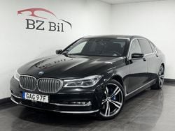 Svart Begagnad 2017 BMW 750L Executive Sedan | 579 900 kr (Marknadspris)