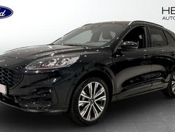 Svart (black) Begagnad 2022 Ford Kuga ST-Line X SUV | 299 900 kr (Marknadspris)