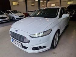 Vit Begagnad 2016 Ford Mondeo Business Edition Kombi | 119 900 kr (Marknadspris)