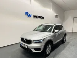 Silver Begagnad 2018 Volvo XC40 Core SUV | 209 700 kr (Marknadspris)