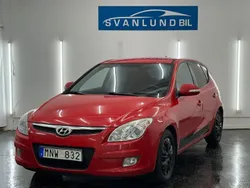 Röd Begagnad 2008 Hyundai i30 Halvkombi | 29 800 kr (Marknadspris)