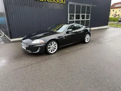 Svart Begagnad 2010 Jaguar XKR Sportkupé | 359 000 kr