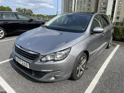 Grå Begagnad 2016 Peugeot 308 Active Halvkombi | 89 000 kr (Marknadspris)