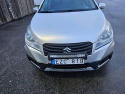 Silver Begagnad 2014 Suzuki SX4 S-Cross SUV | 125 000 kr (Marknadspris)
