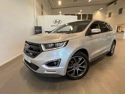 Grå Begagnad 2017 Ford Edge Sport SUV | 189 000 kr (Marknadspris)