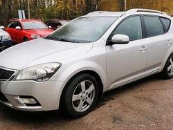 Silver Begagnad 2010 Kia Ceed Sportswagon Kombi | 12 500 kr (Marknadspris)