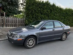 Grå Begagnad 2004 Volvo S40 Sedan | 6 000 kr