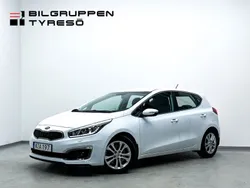 Vit Begagnad 2016 Kia Ceed Halvkombi | 109 900 kr (Bra pris)