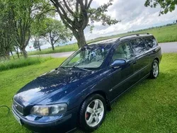 Blå Begagnad 2000 Volvo V70 Kombi | 15 000 kr (Marknadspris)