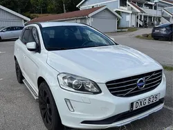 Vit Begagnad 2015 Volvo XC60 SUV | 130 000 kr (Bra pris)