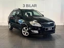 Svart Begagnad 2011 Skoda Fabia Sport Kombi | 34 990 kr (Marknadspris)