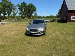 Brun Begagnad 2008 Volvo XC70 Momentum SUV | 54 000 kr (Bra pris)